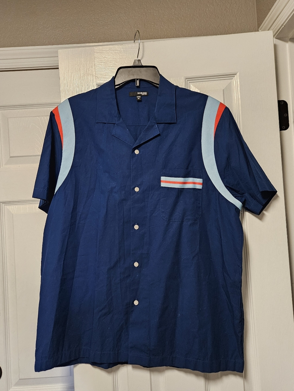 Murano Slim Fit Navy Button-Down Camp Bowlin Shirt with Light Blue & Red Accents